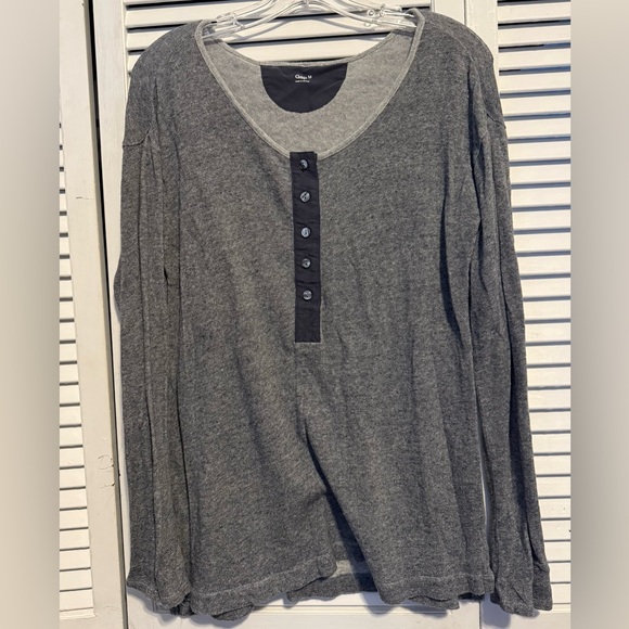 GAP Charcoal Long Sleeve Henley Shirt - Picture 1 of 4